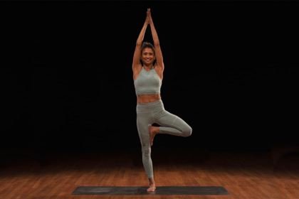 how-to-do-tree-pose-in-yoga-(vrksasana)